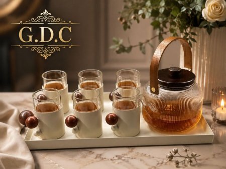 طقم كاسات شاي مع صنية وابريق
